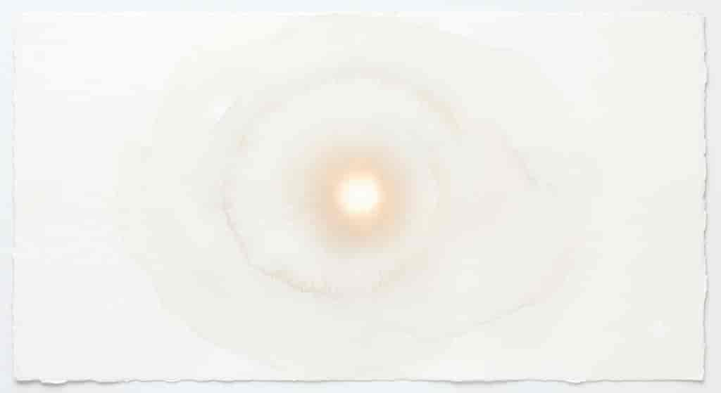 舌を射出する直前の、すべてが静止したような清らかな光